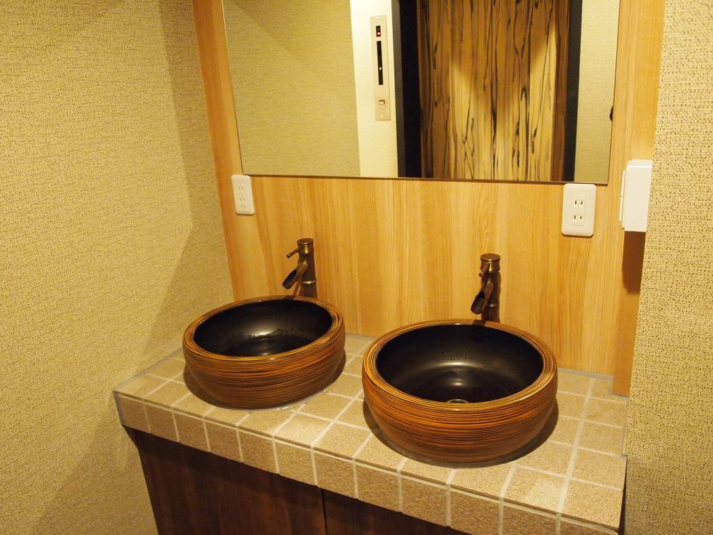 Samurais Hostel Ikebukuro Tōkyō Extérieur photo